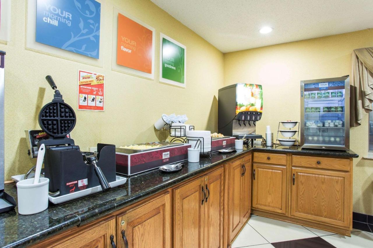 Comfort Inn Columbia-Bush River Экстерьер фото