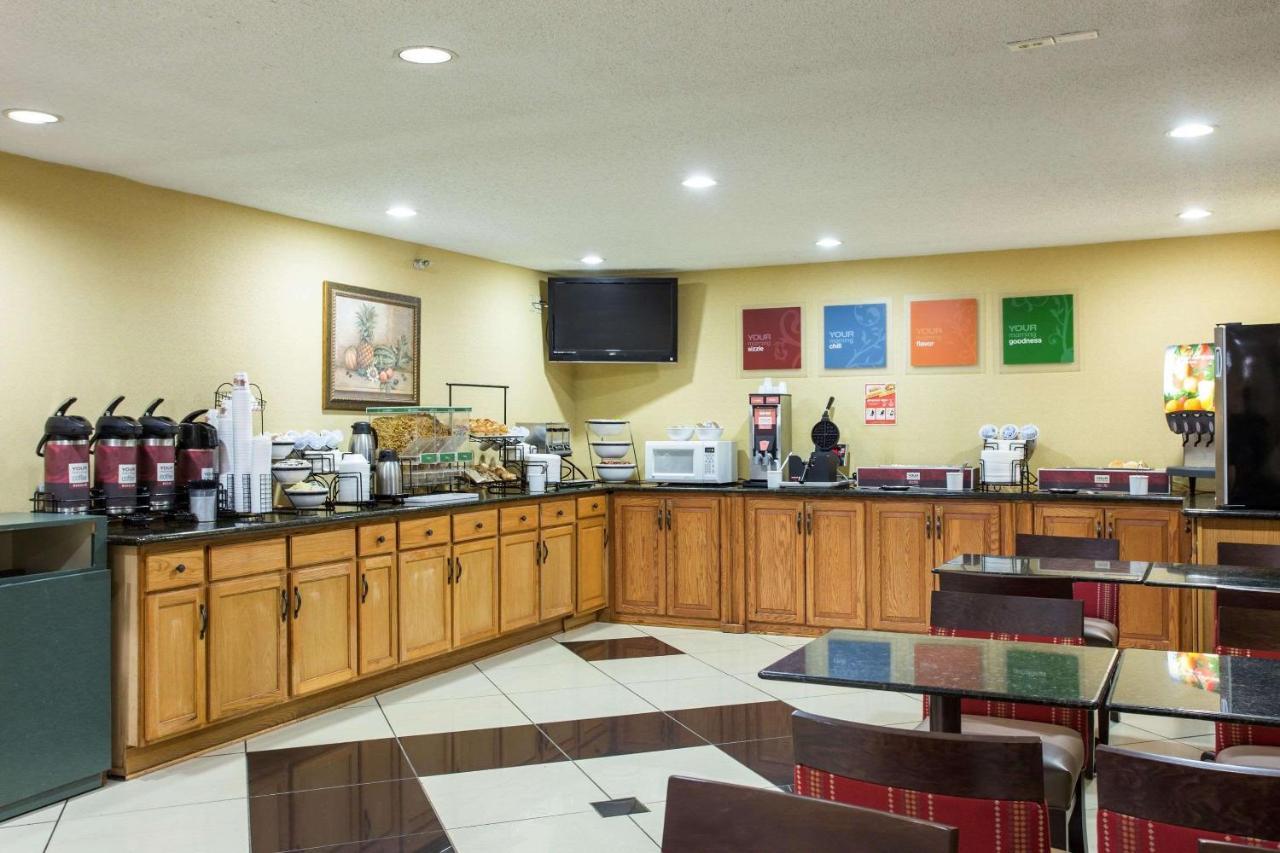 Comfort Inn Columbia-Bush River Экстерьер фото