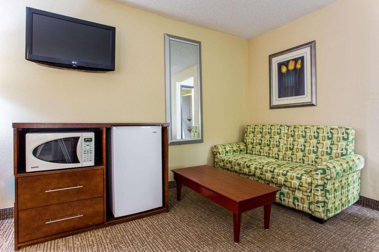 Comfort Inn Columbia-Bush River Экстерьер фото