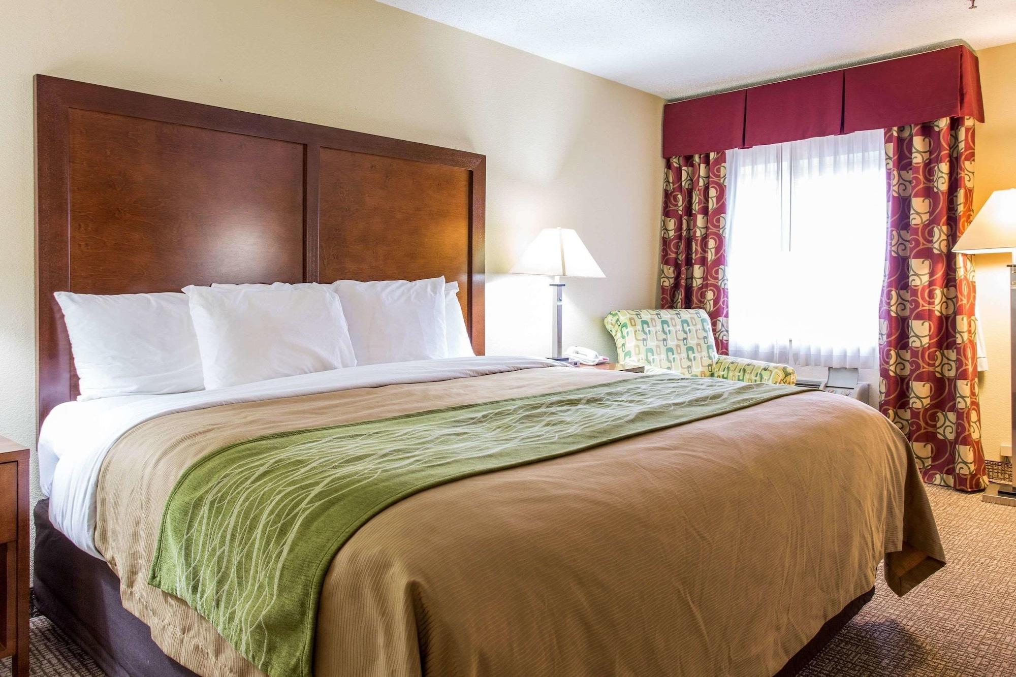Comfort Inn Columbia-Bush River Экстерьер фото