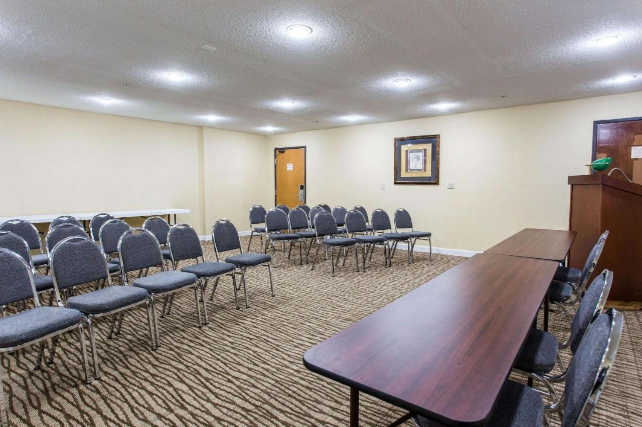 Comfort Inn Columbia-Bush River Экстерьер фото